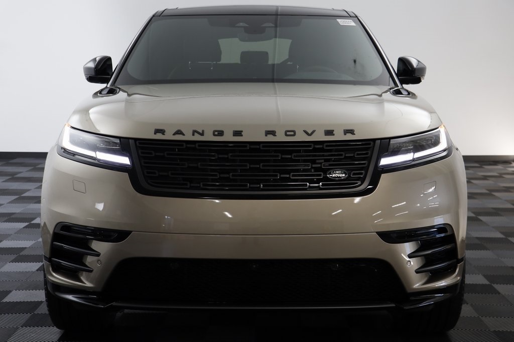 2026 Land Rover Range Rover Velar SE photo 19