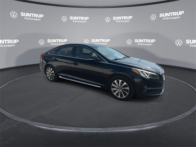 2016 Hyundai Sonata Sport photo 4