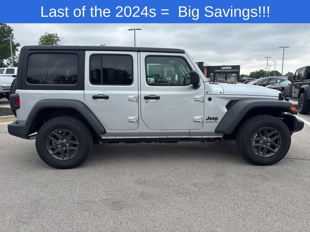 2024 Jeep Wrangler Sport S photo 3