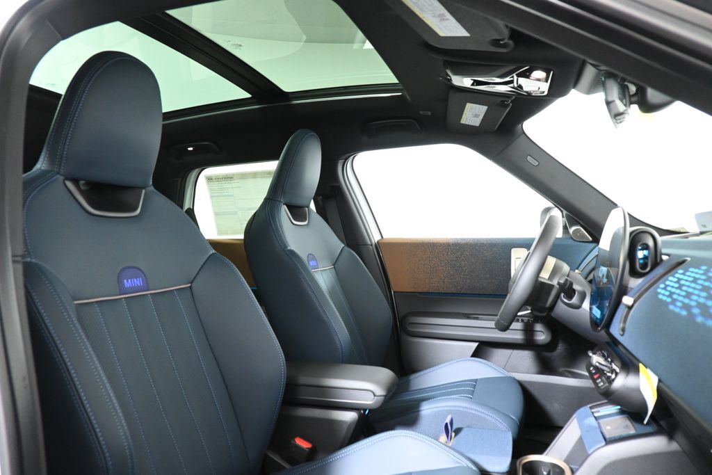 2025 Mini Countryman S ALL4 photo 17