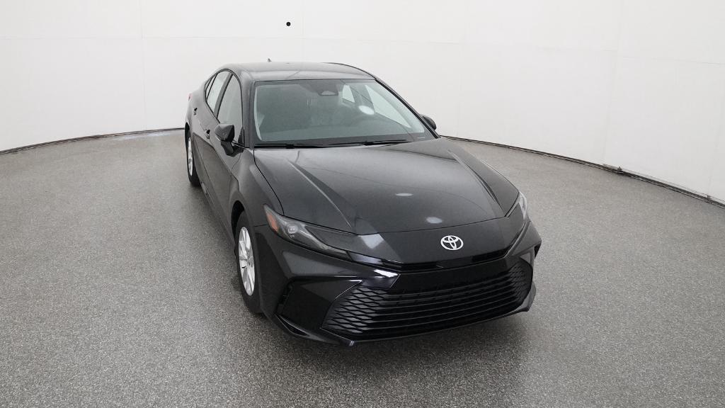 2026 Toyota Camry LE photo 32