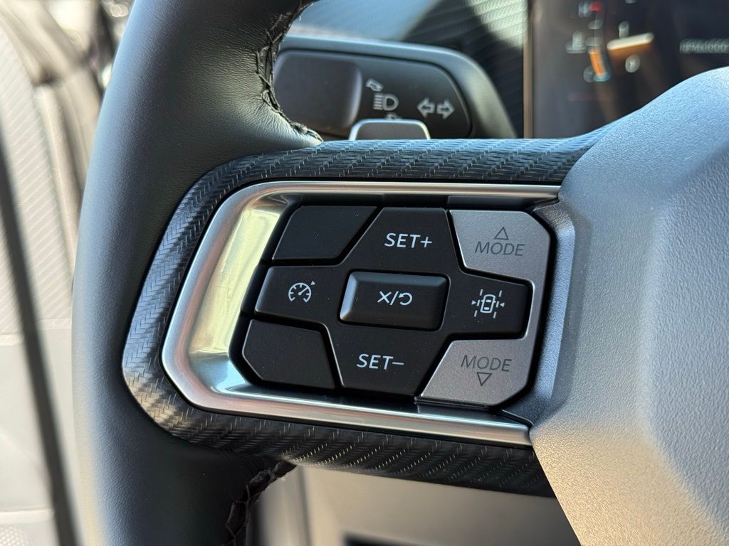 2025 Ford Mustang GT photo 14