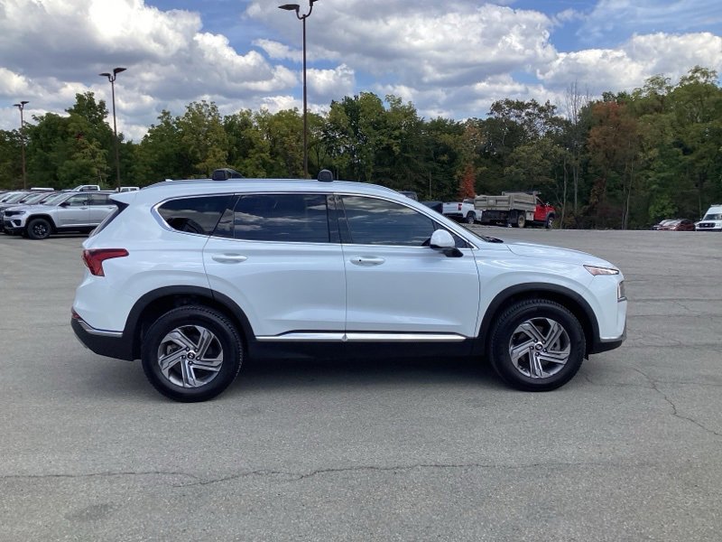 2022 Hyundai Santa Fe SEL photo 8