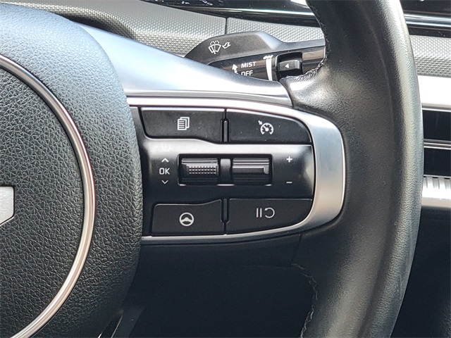 2022 Kia K5 GT-Line photo 28