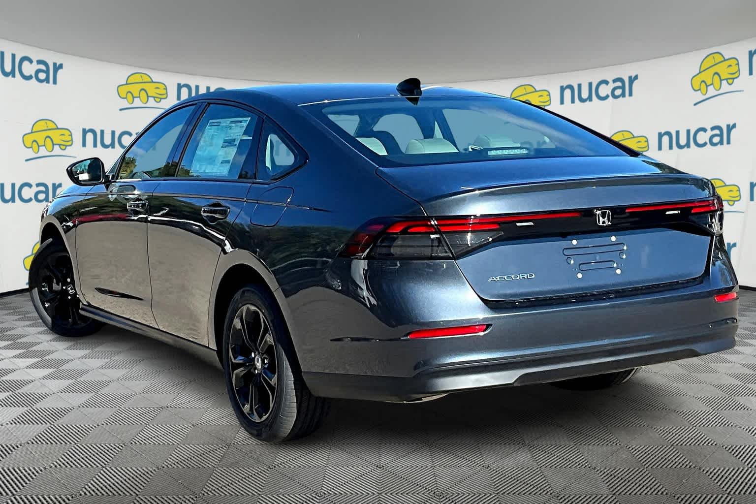 2025 Honda Accord SE photo 4