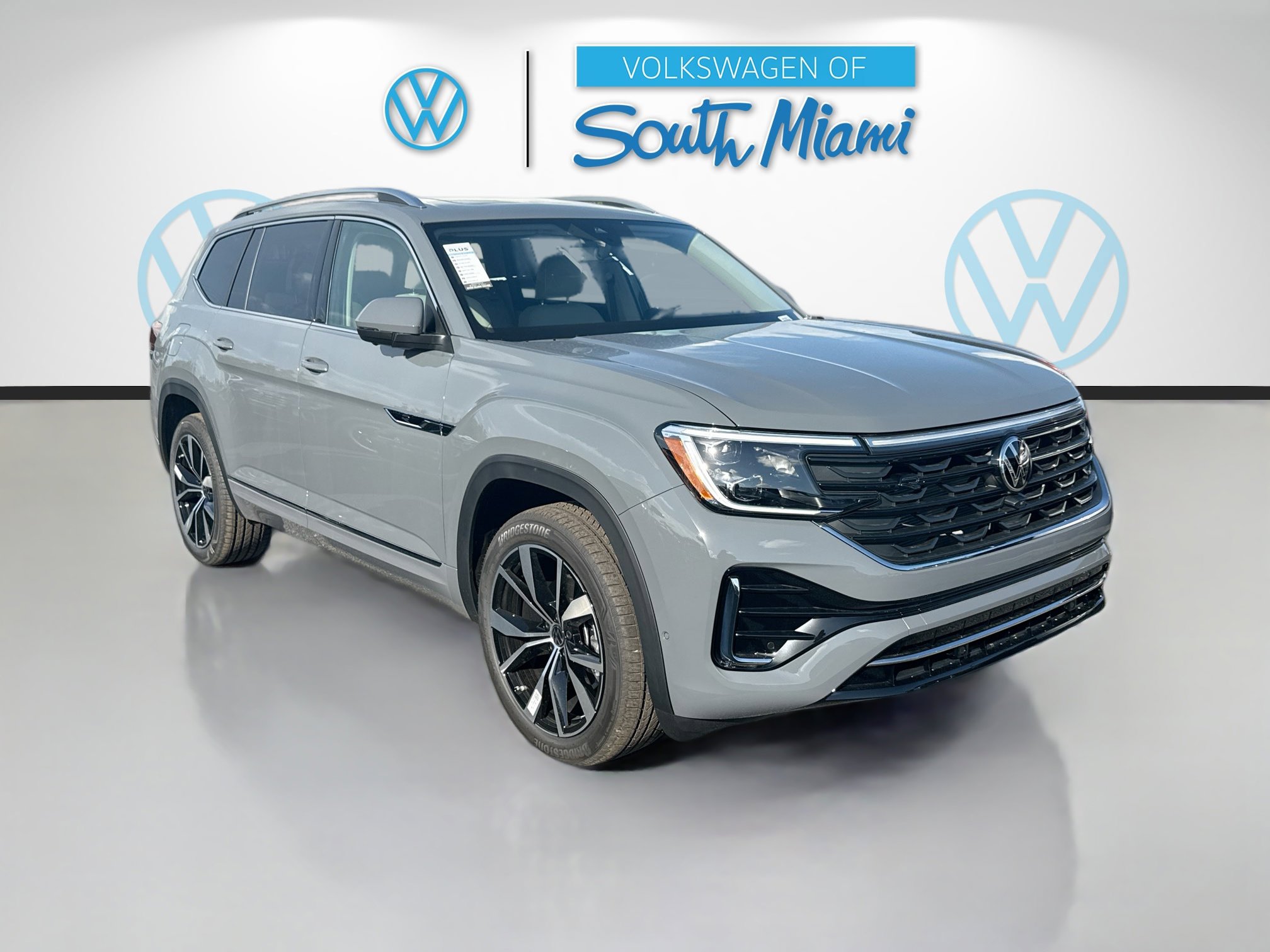 2026 Volkswagen Atlas SEL Premium R-Line's photo