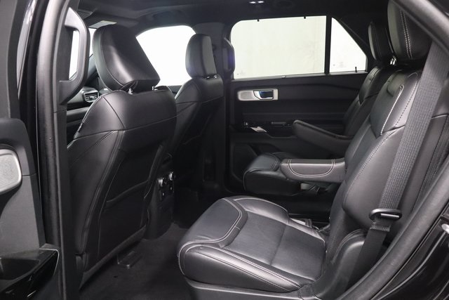2023 Ford Explorer ST photo 9