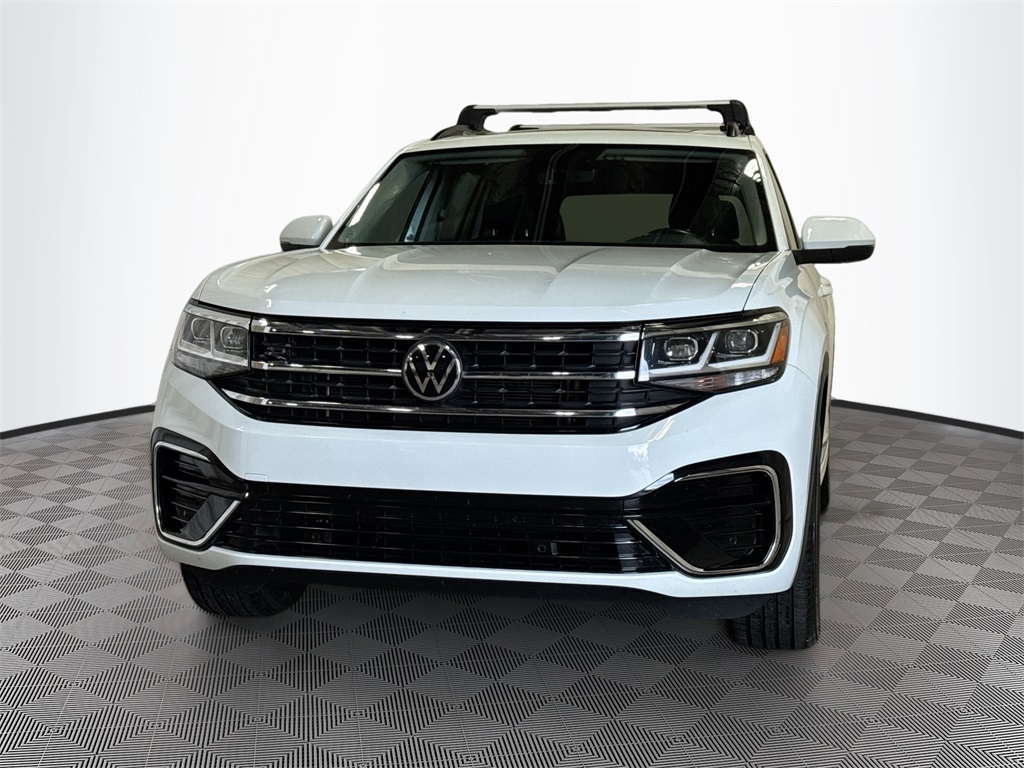 2021 Volkswagen Atlas SE w/Tech R-Line's photo