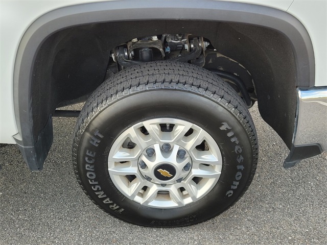 2024 Chevrolet Silverado 2500HD LT photo 16
