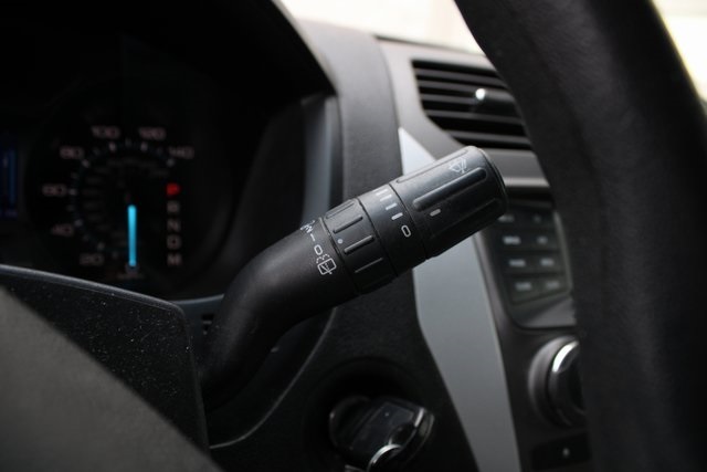 2013 Ford Explorer Base photo 13