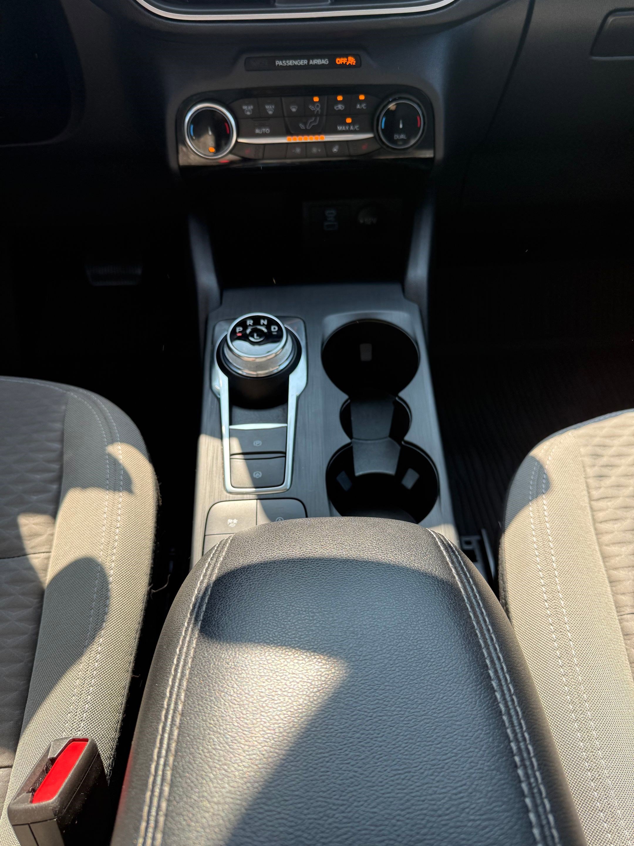 2022 Ford Escape SE photo 22
