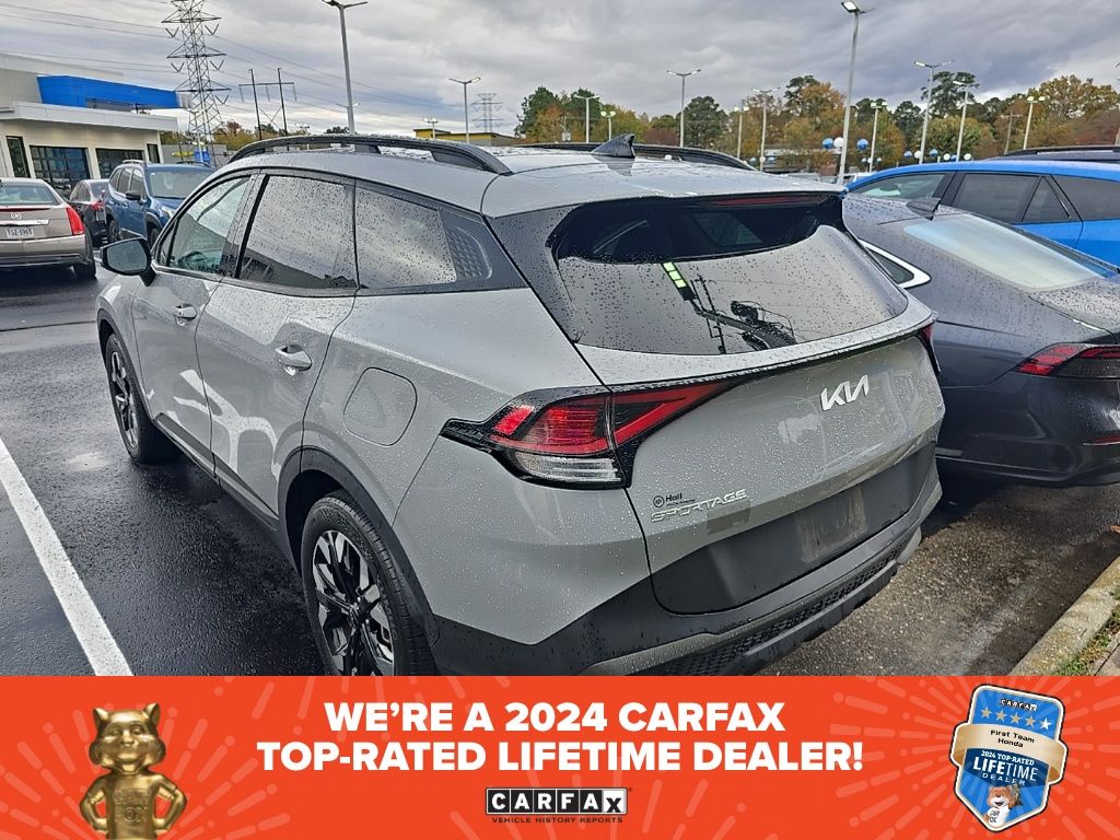 2023 Kia Sportage X-Line photo 2