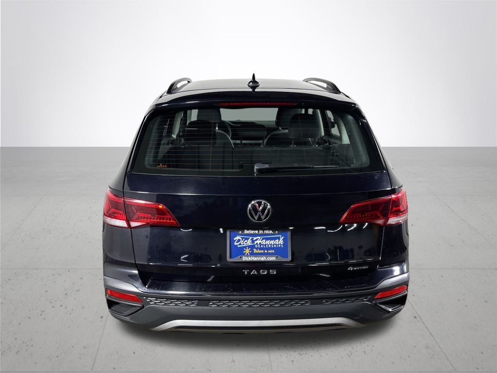 2022 Volkswagen Taos S photo 4