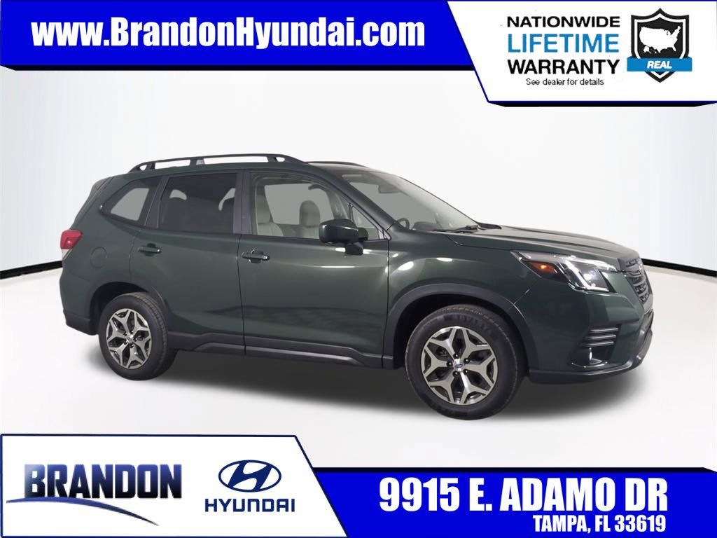 2024 Subaru Forester Premium