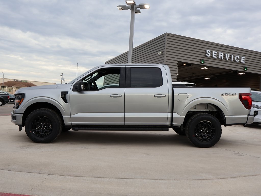2025 Ford F-150 XLT photo 2
