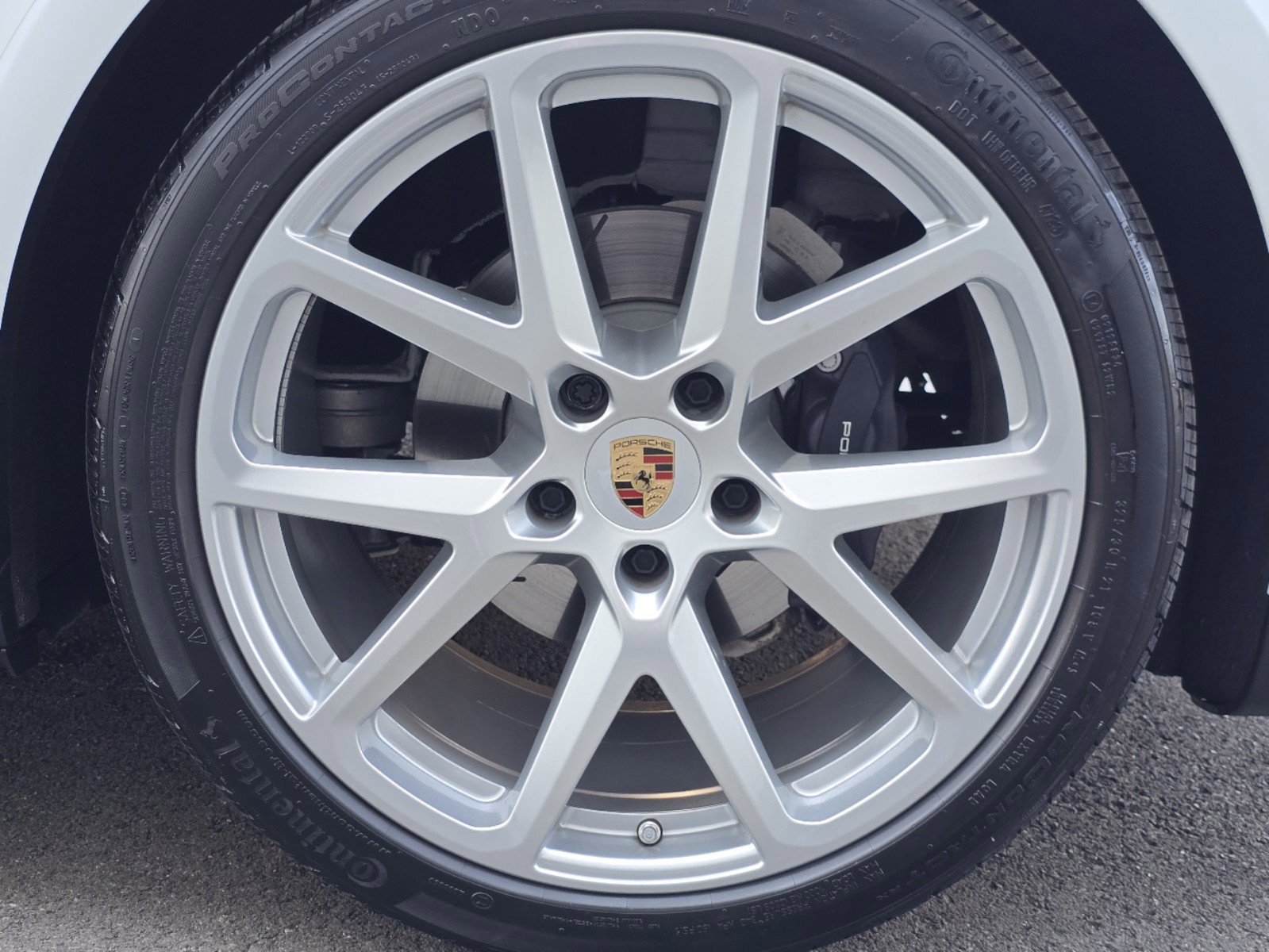 2024 Porsche Panamera 4 photo 13