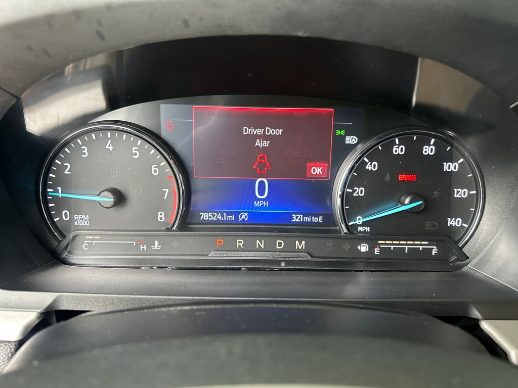 2020 Ford Explorer XLT photo 13
