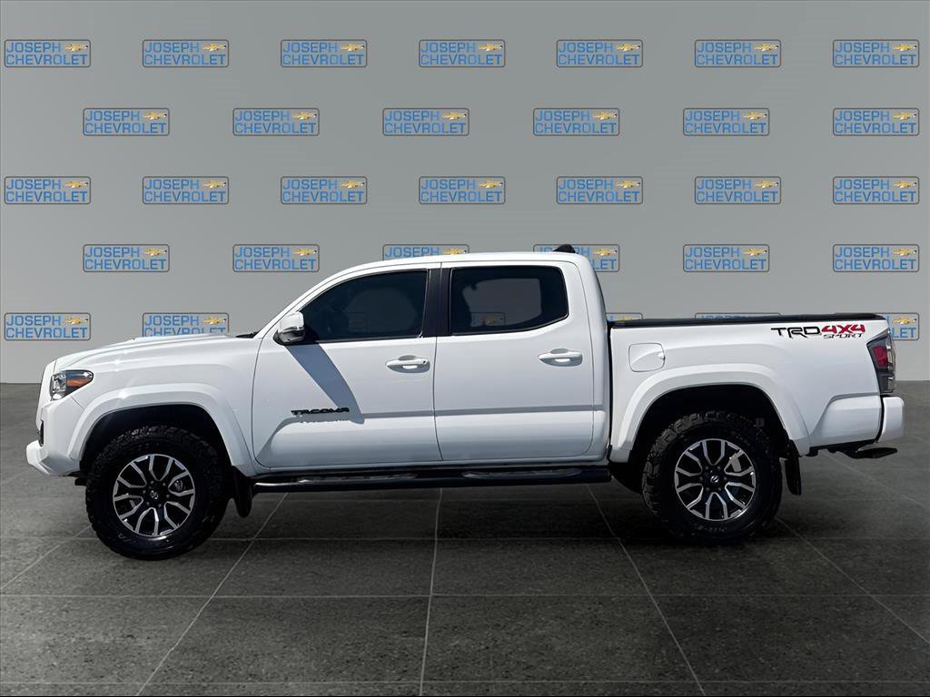 2023 Toyota Tacoma TRD Sport photo 4