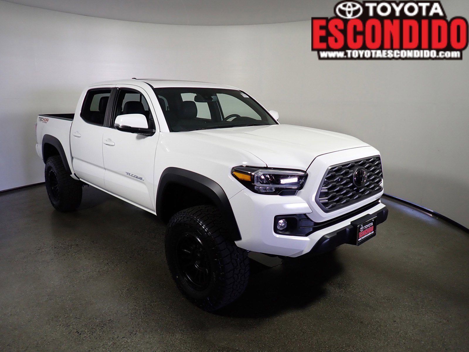 Toyota Venza With Kmc Slides