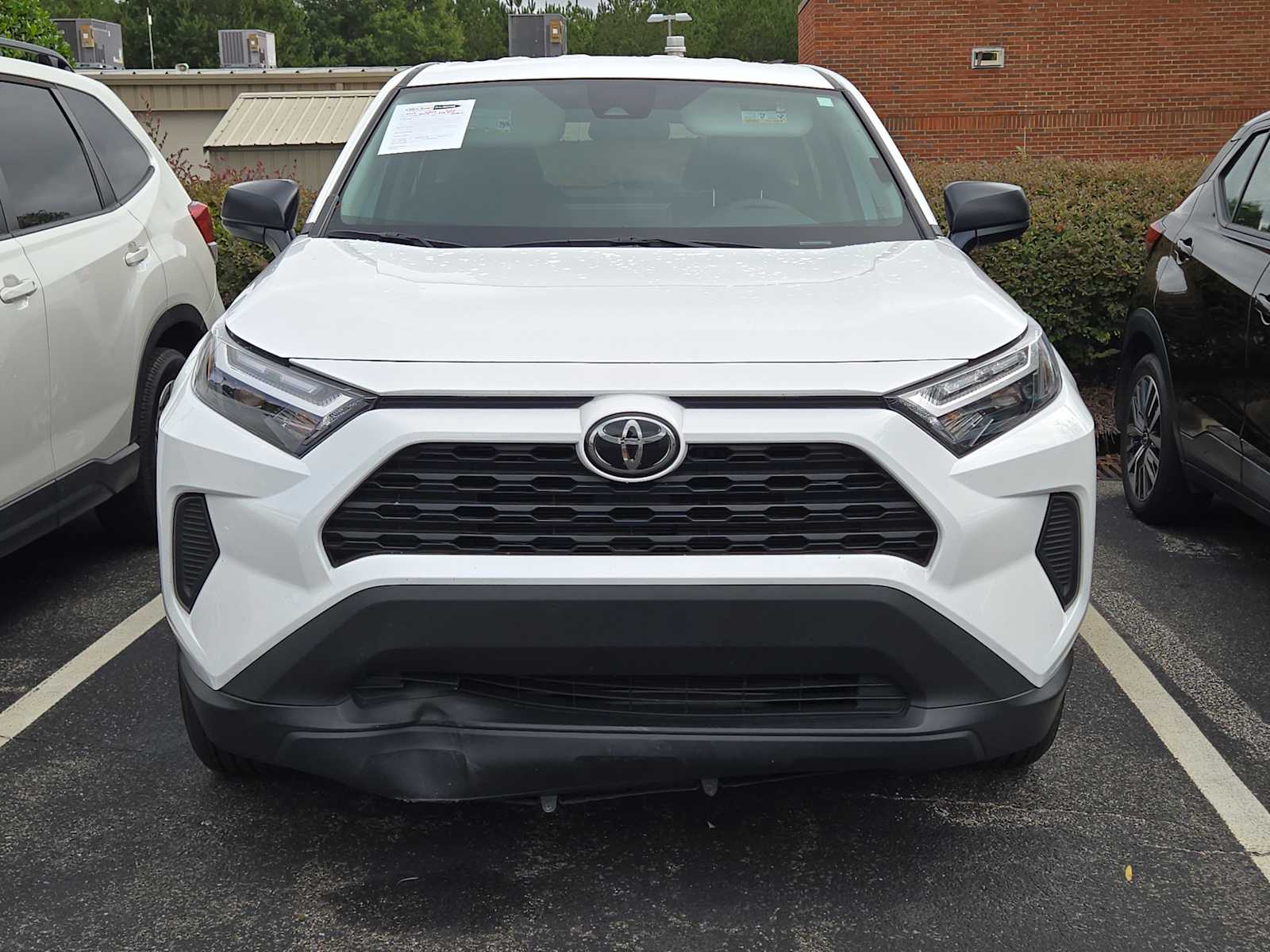 2024 Toyota RAV4 LE photo 2