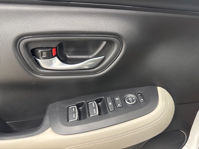 2026 Honda HR-V EX-L photo 17