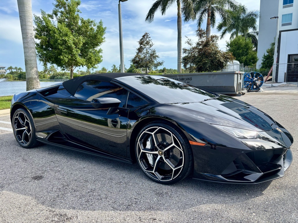 2020 Lamborghini Huracan Evo Base photo 29