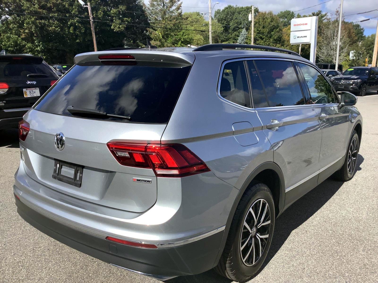 2021 Volkswagen Tiguan R-Line Black SEL photo 5