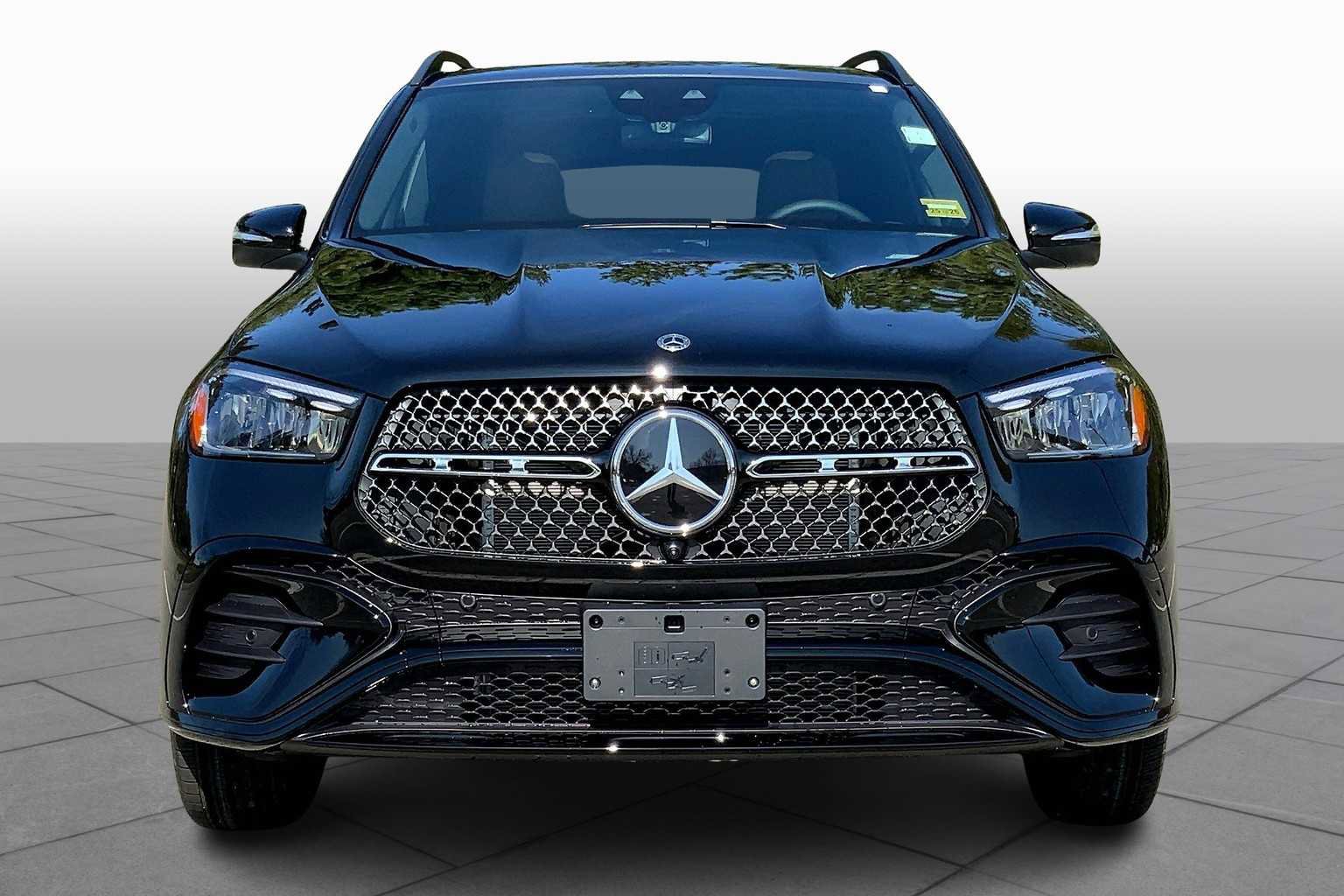 2026 Mercedes Benz GLE 450 4MATIC photo 3