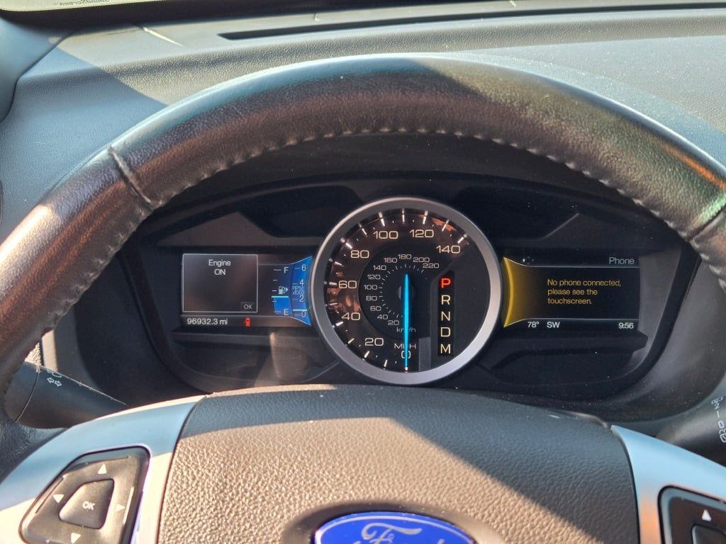 2015 Ford Explorer XLT photo 31