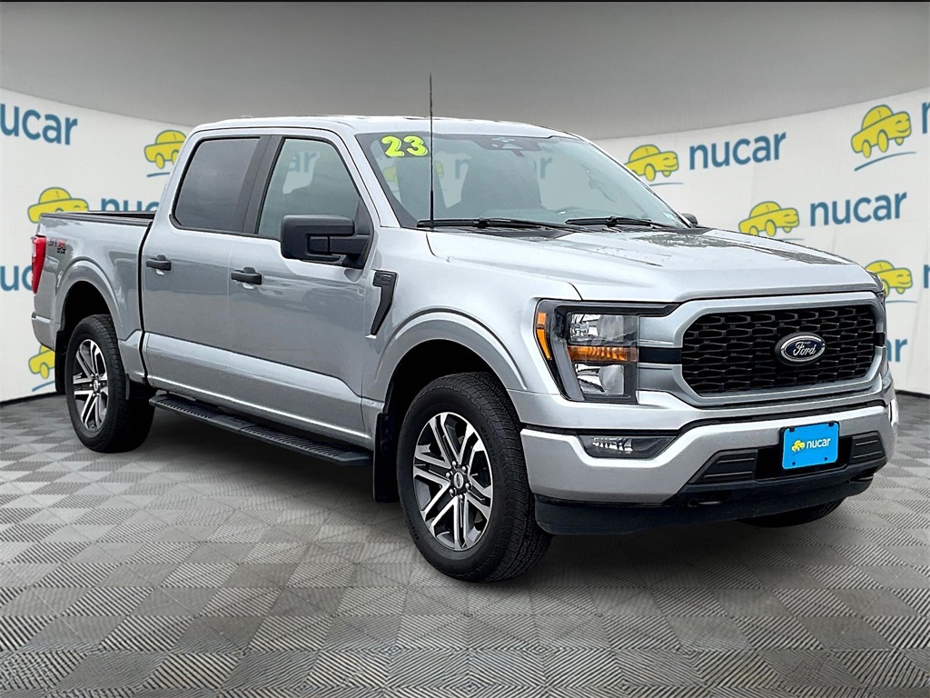2023 Ford F-150 XL's photo