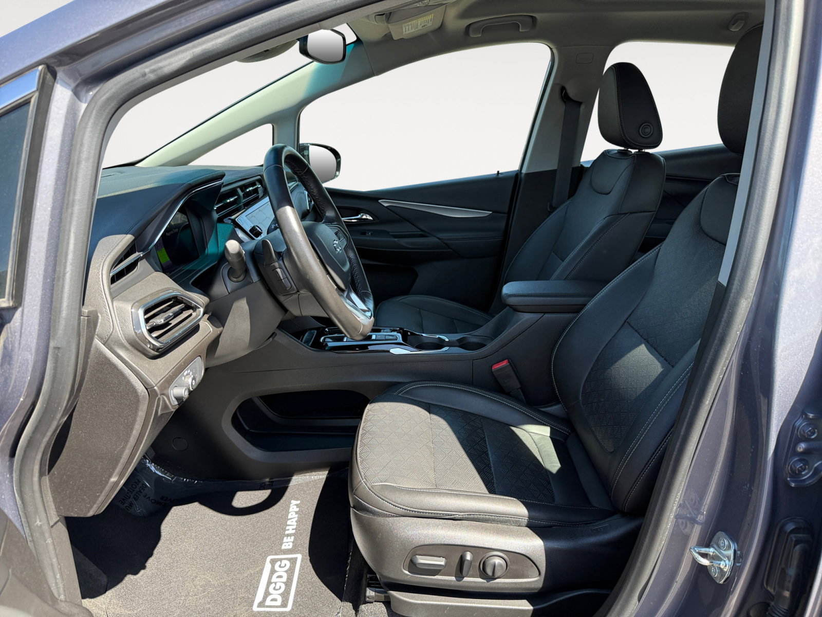 2022 Chevrolet Bolt EV 2LT photo 10