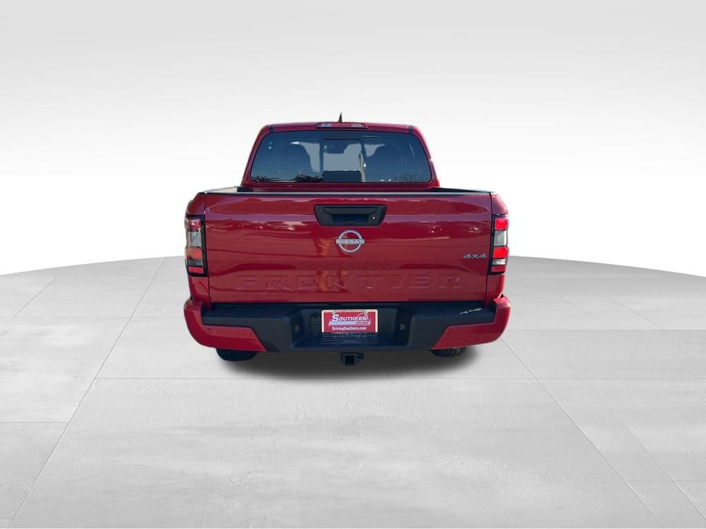 2025 Nissan Frontier SV photo 3