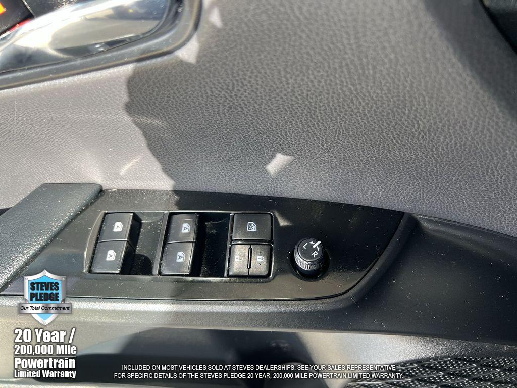 2018 Toyota Prius Two photo 21