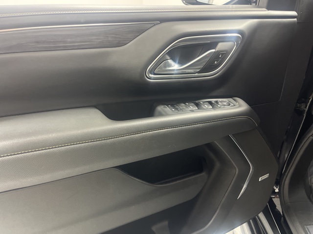2023 Gmc Yukon SLT photo 6