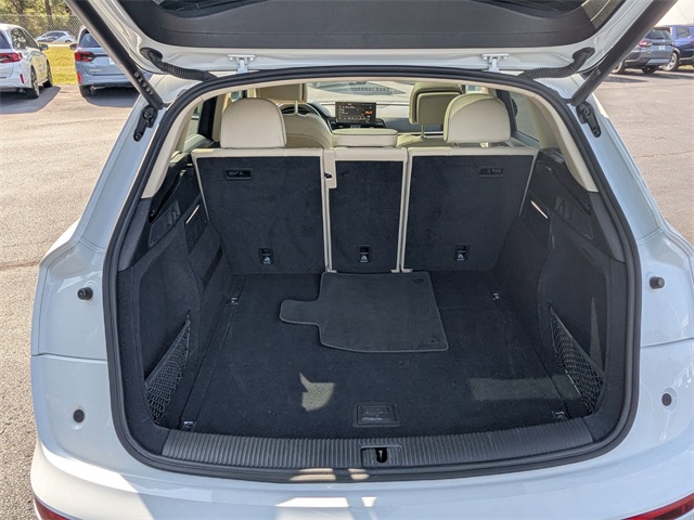 2024 Audi Q5 45 S line Premium photo 5