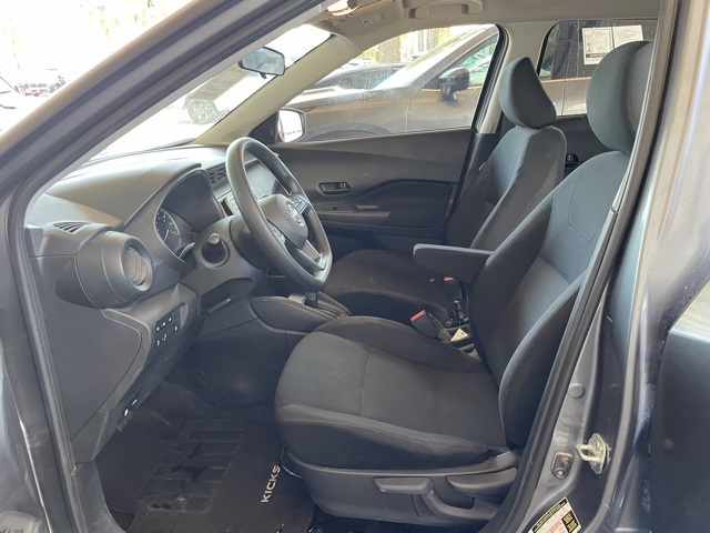 2024 Nissan Kicks S photo 6