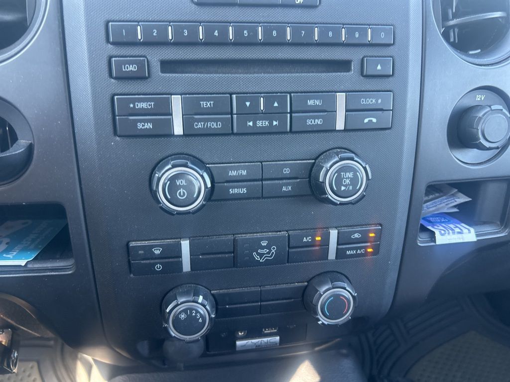 2013 Ford F-150 STX photo 4