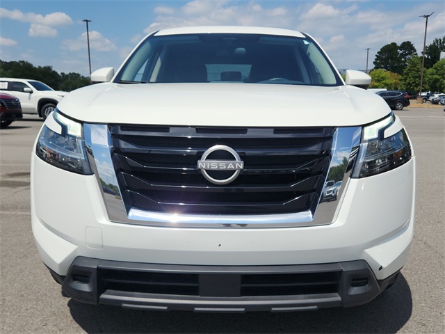 2022 Nissan Pathfinder S photo 8
