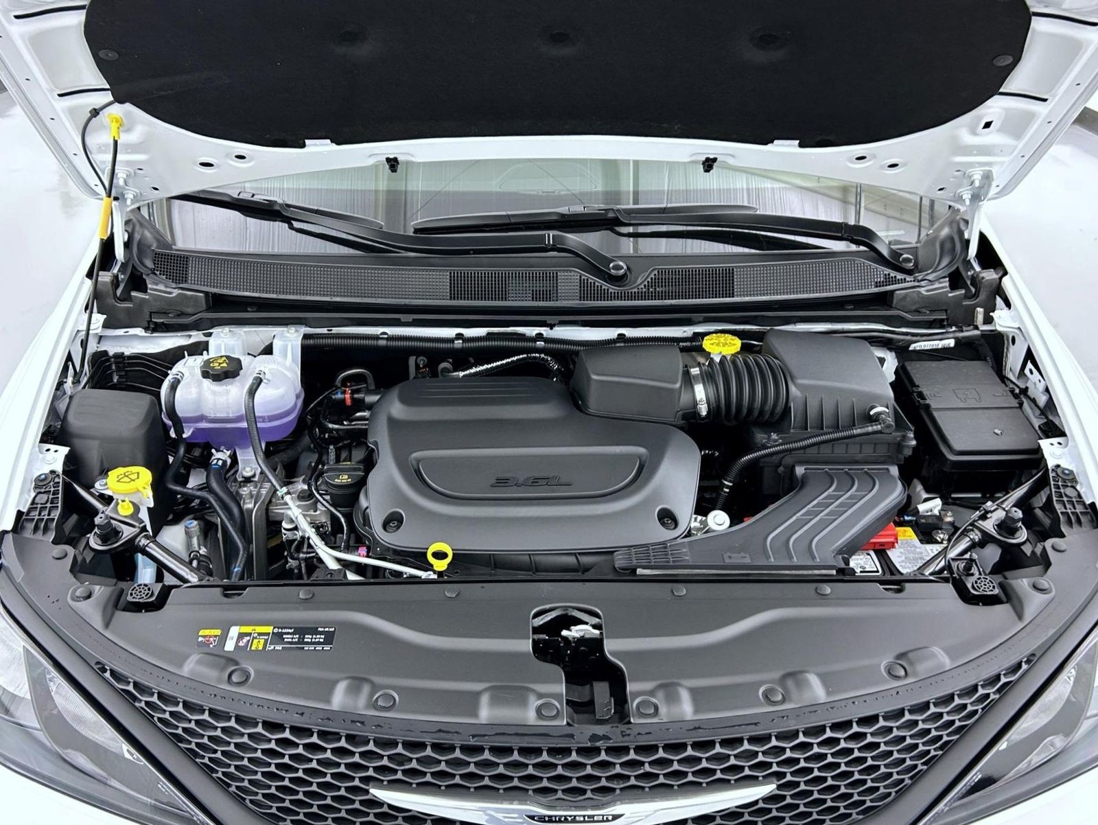 2026 Chrysler Voyager LX photo 24