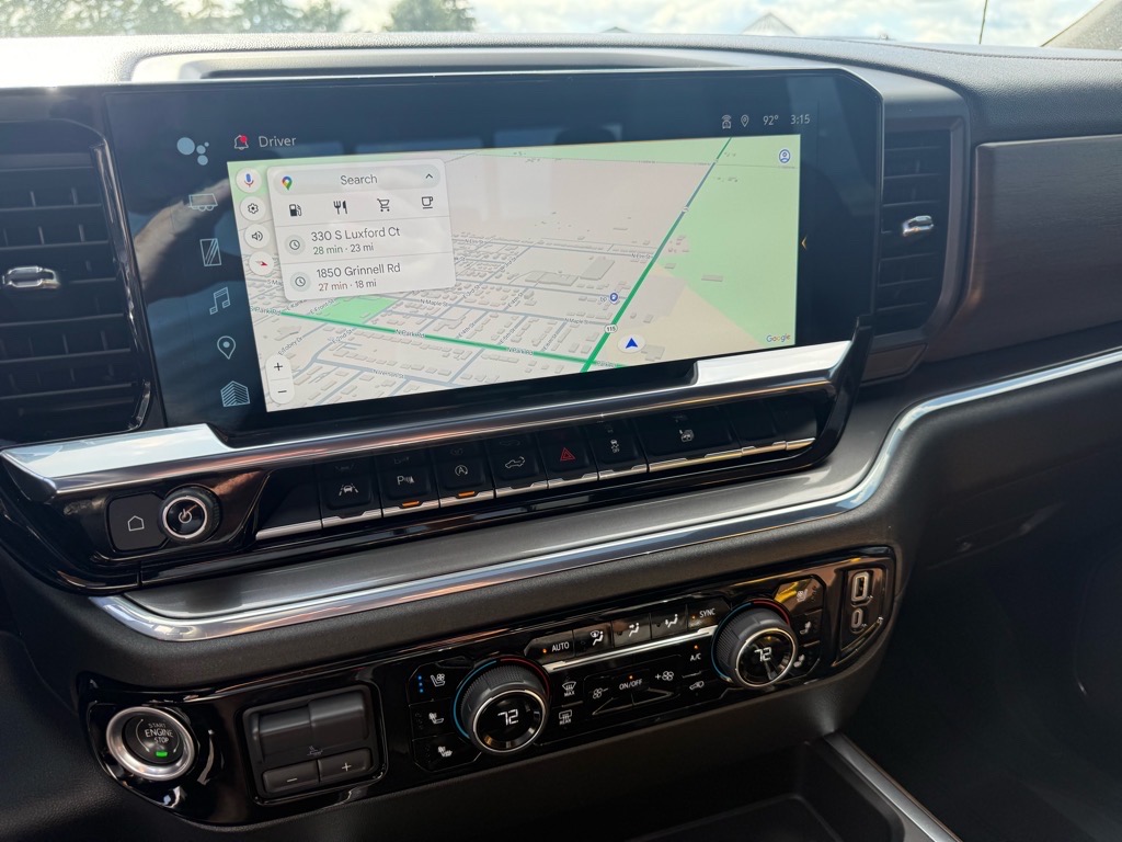 2024 Chevrolet Silverado 1500 High Country photo 18