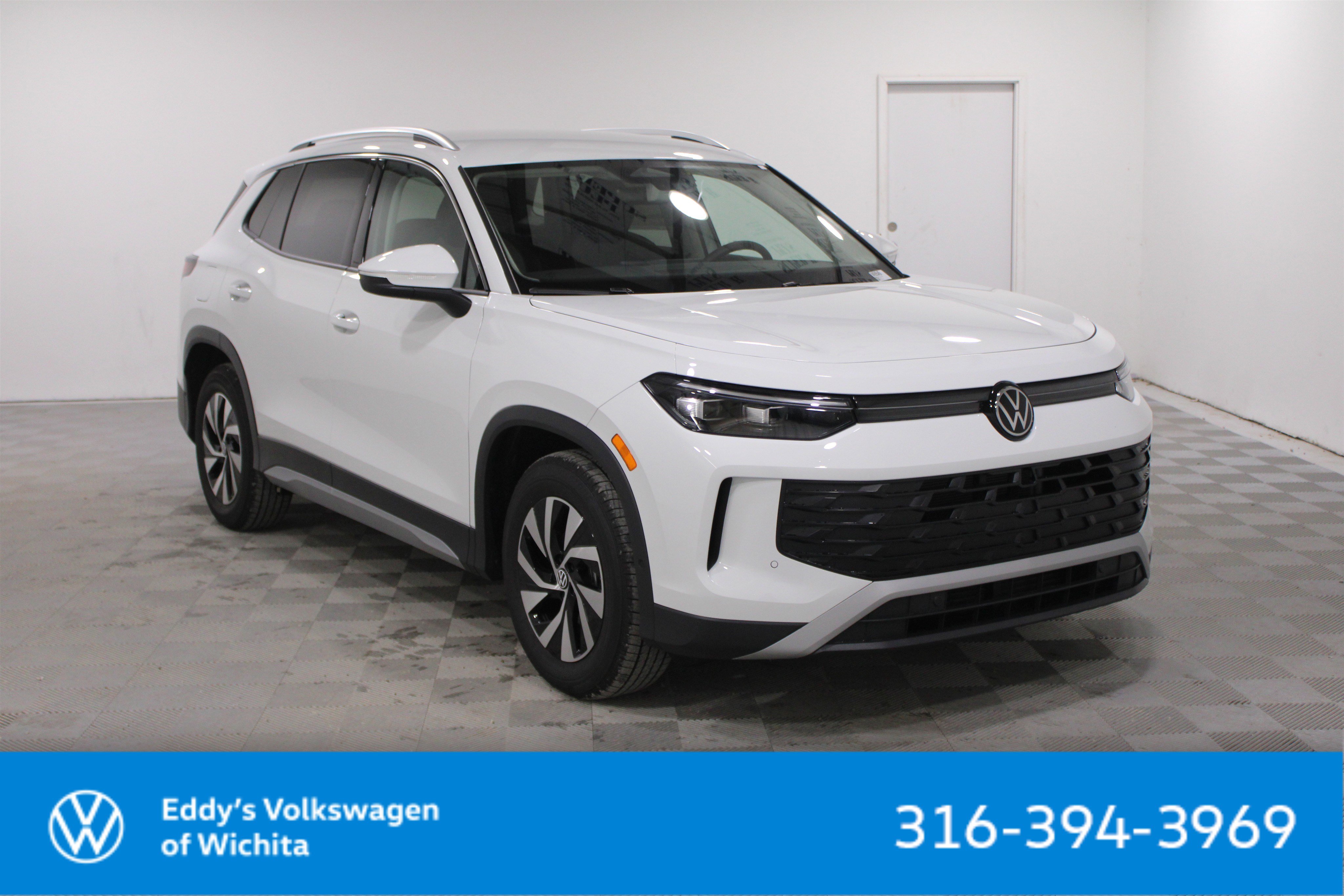 2026 Volkswagen Tiguan S's photo