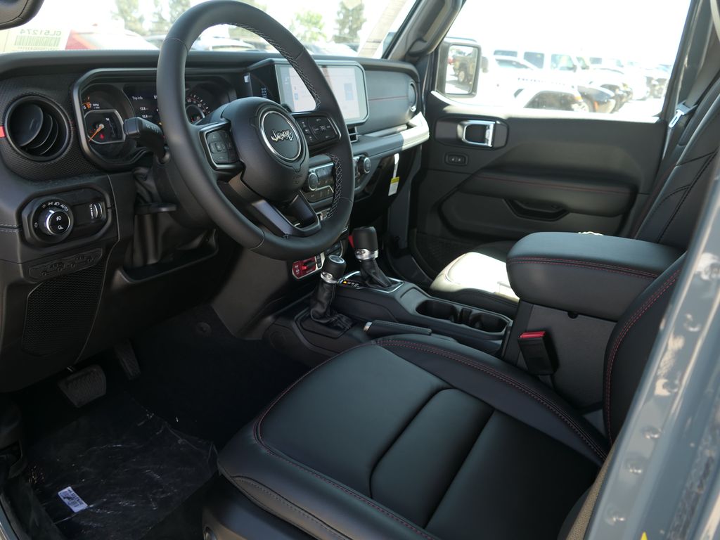 2025 Jeep Gladiator Rubicon photo 9