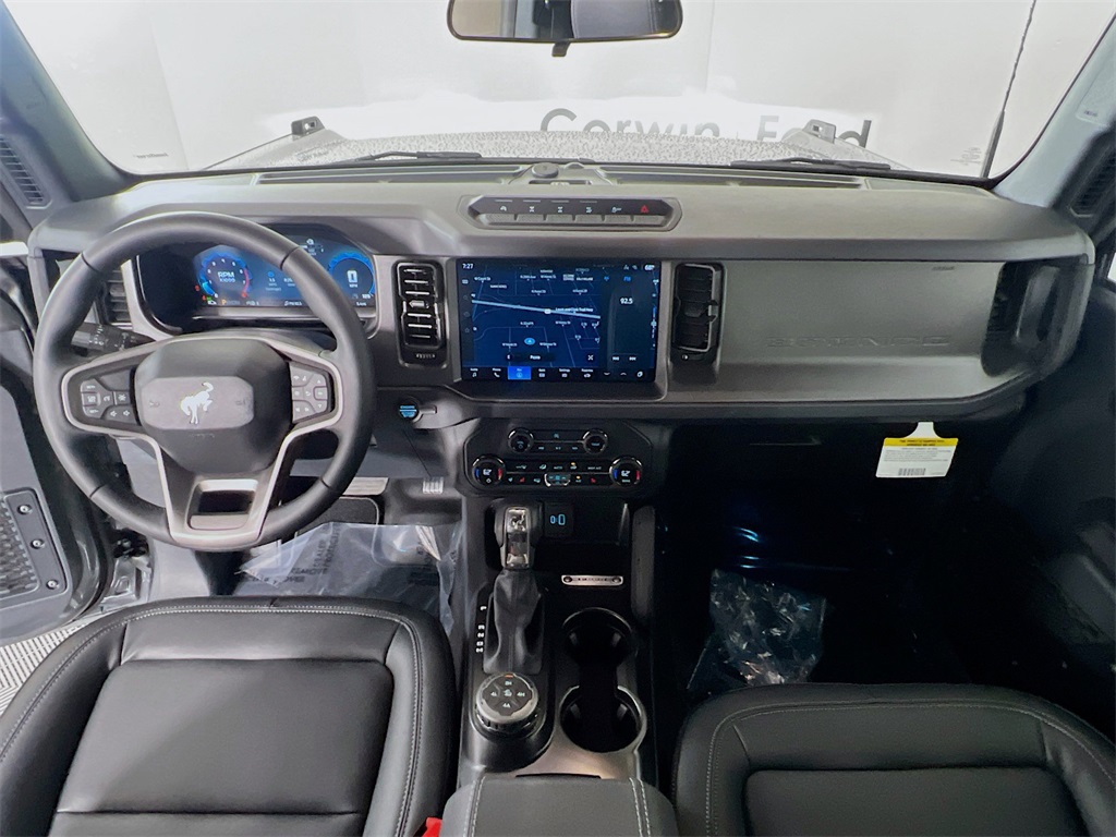 2025 Ford Bronco Badlands photo 7