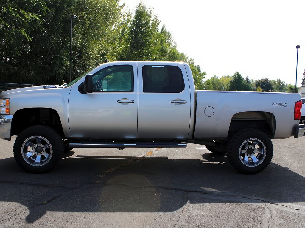 2008 Chevrolet Silverado 2500HD LTZ photo 4