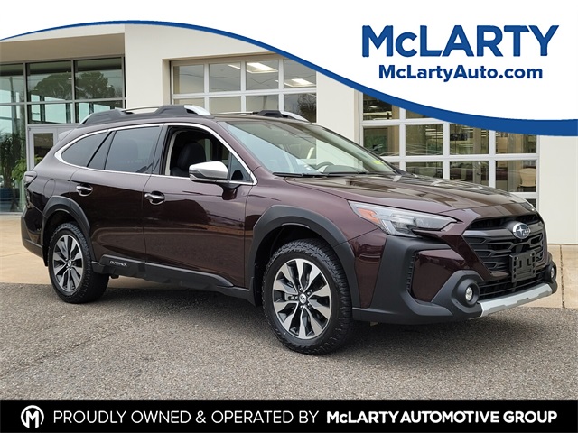 2023 Subaru Outback Touring's photo