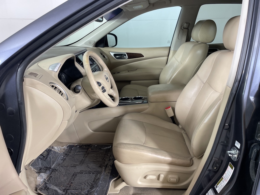 2014 Nissan Pathfinder SL photo 14