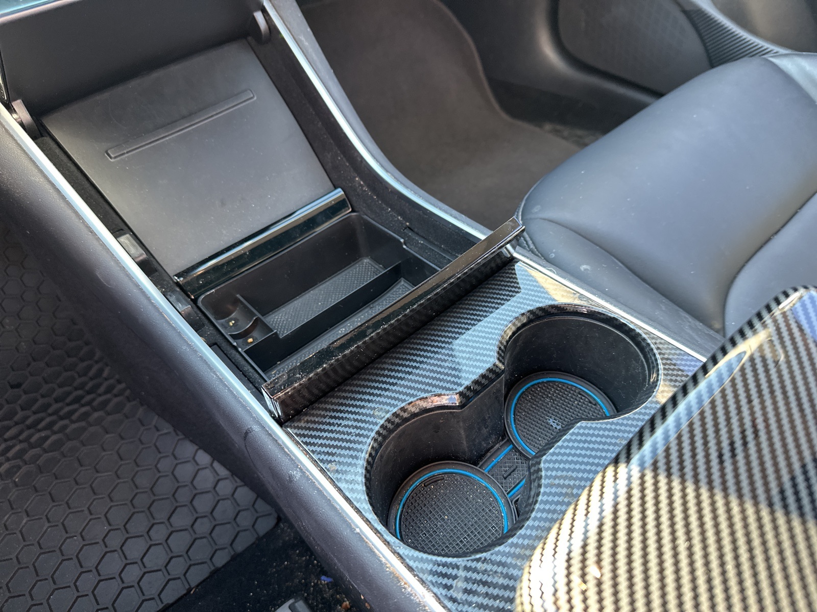 2019 Tesla Model 3 Standard Range Plus photo 24