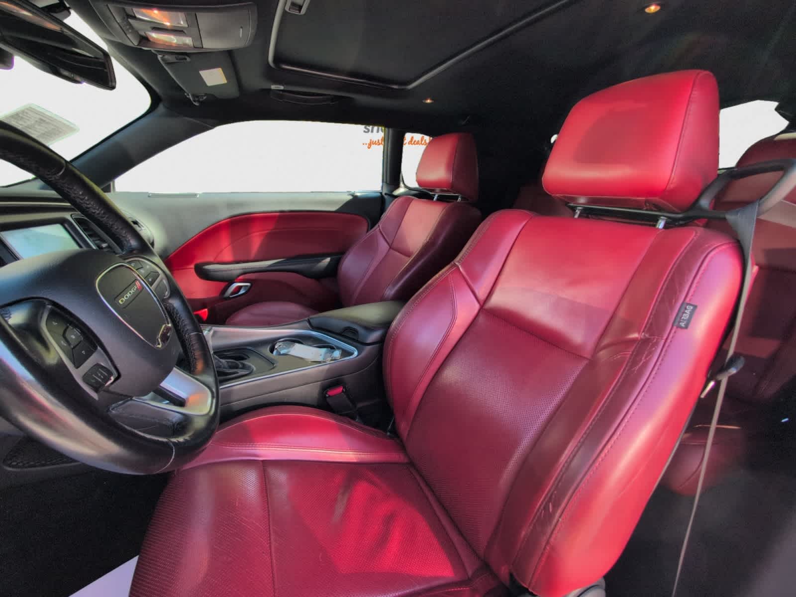 2018 Dodge Challenger SXT Plus photo 15