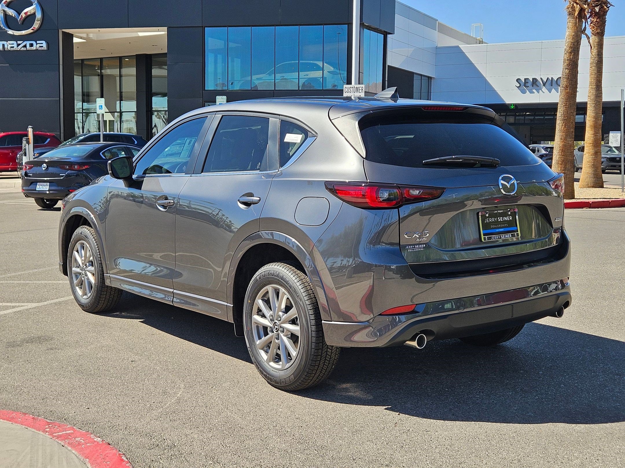 2025 Mazda CX-5 2.5 S Preferred photo 3