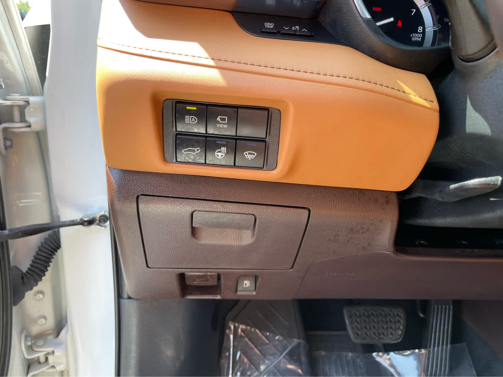 2021 Toyota Highlander Platinum photo 11